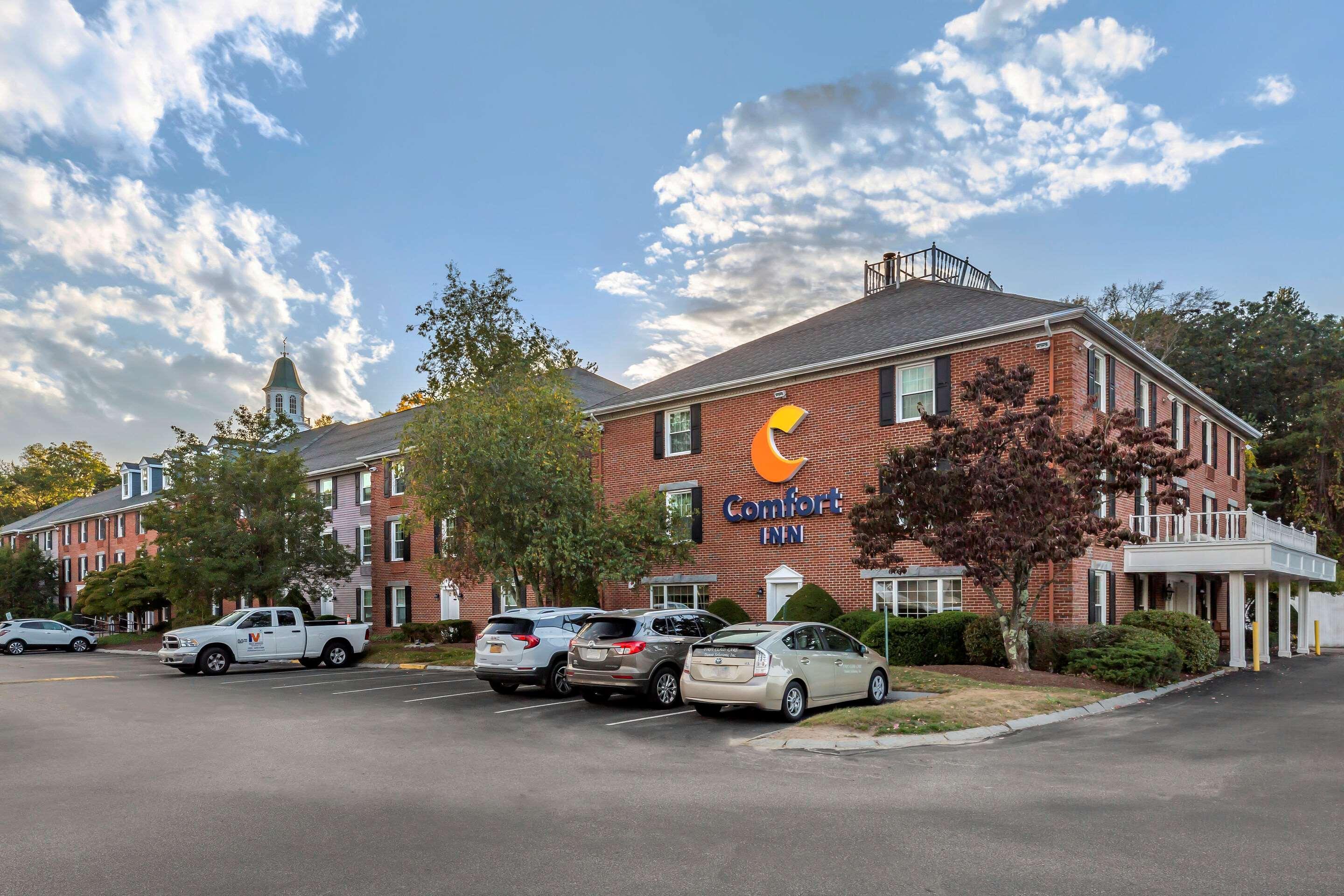Comfort Inn Foxboro - Mansfield Фоксбъро Екстериор снимка
