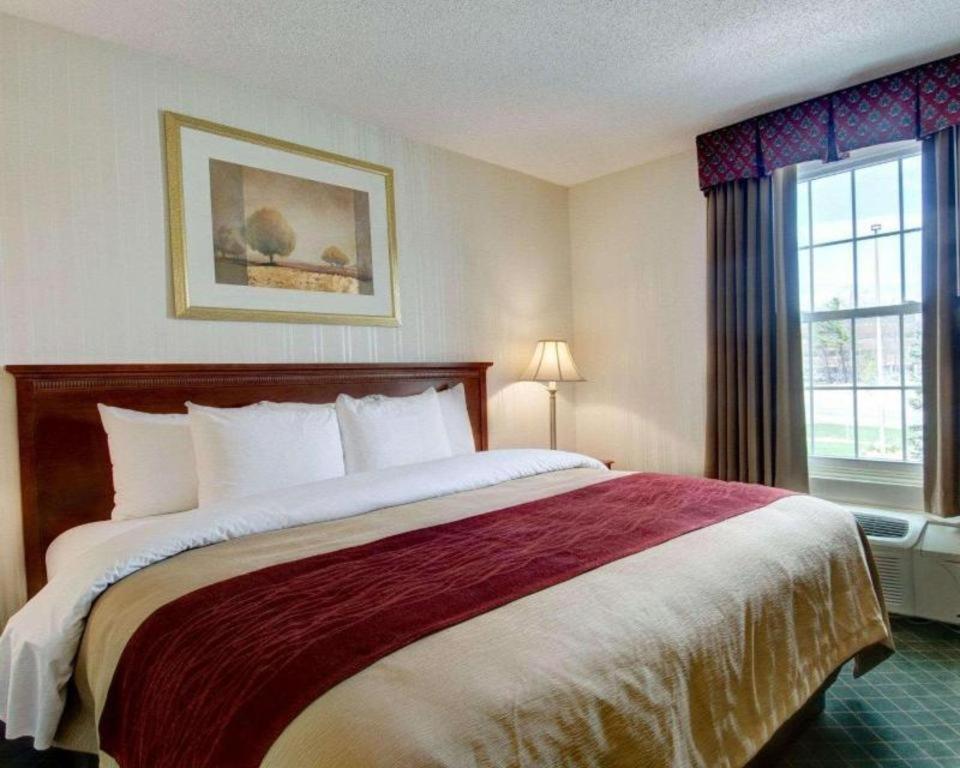 Comfort Inn Foxboro - Mansfield Фоксбъро Екстериор снимка