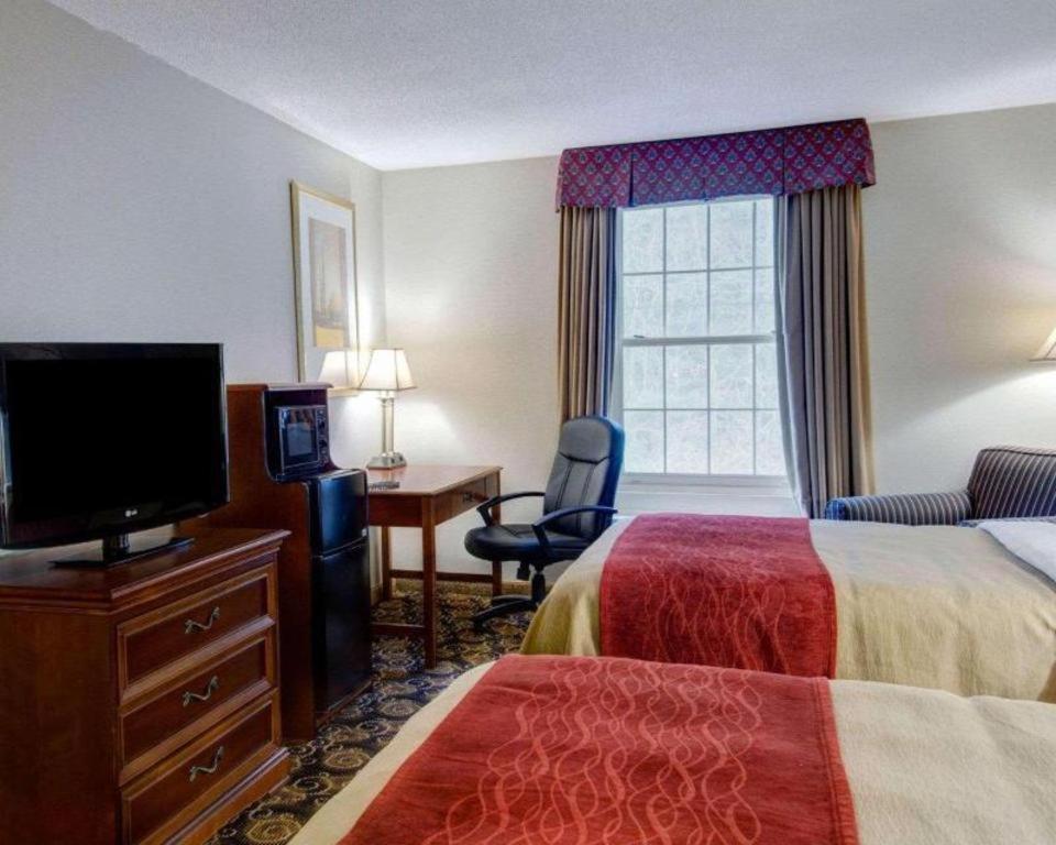 Comfort Inn Foxboro - Mansfield Фоксбъро Екстериор снимка