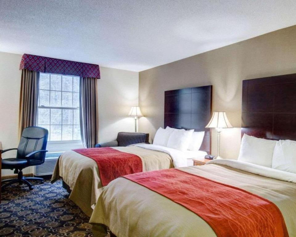 Comfort Inn Foxboro - Mansfield Фоксбъро Екстериор снимка